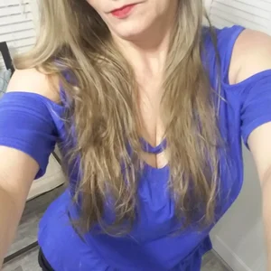 Public de SamieSutton  Imagens