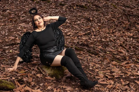 IsisBlake Your angel of desire Poză 7