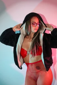 anzhel_novick Sweet on the outside, wild on the inside Pic 4