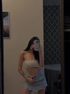 LizzyMoooree Public Pic 9