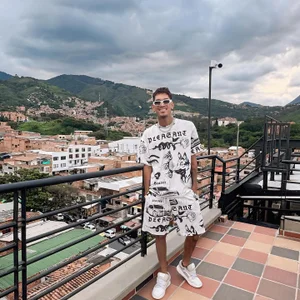 Miguel_bigcock C13 Pic 2