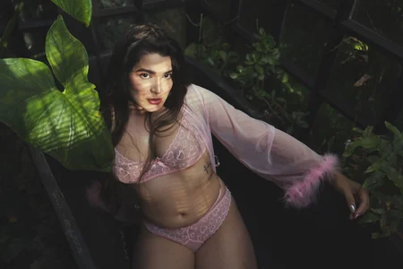 MiaVillalobos Public Hình 3