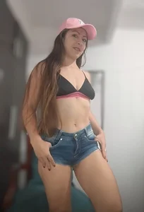 Venus-Wood Short jean Pic 5