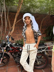 🐱‍🚀 de Yei_lee_  3 Imagens