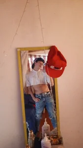 Sweet_c4mer0nのThis is Alejandro.の 3枚の写真