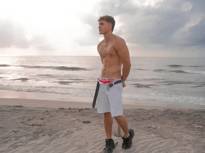 paull_george beach day Pic