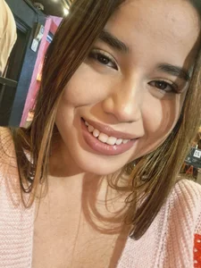 Victoria_vallejo_ cute and innocent Hình 3