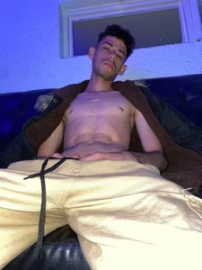 I´m DAMIAN STONE od DamianStonee  5 snímek