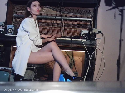 Iren Iren seductive in clinic Immagine  9