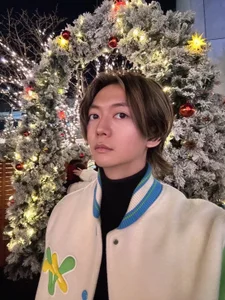 Public de yarimakuri_syacho999  4 Imagens