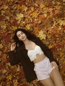 Starry_Siren Autumn mood Pic 2