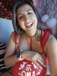 any_mour Valentine 🌹🥰 Pic 3