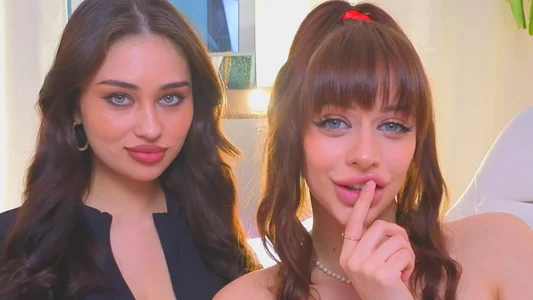 Sofia_Plump with my besty Foto 2