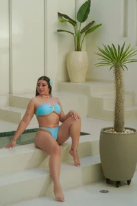 LauraSmith-01 🥥🌴RESORT FANTASY🌺🌅🌊 圖片 5