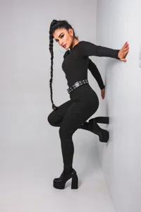 Holly_Brensonexx_ I can be a sexy spy !!! Foto 4