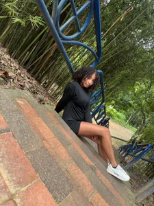 Rachell_Grey_ Out and about in Bucaramanga—see you soon.🥰😍😋😉 Pic 3