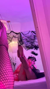 Public od jeroharper_  3 snímek