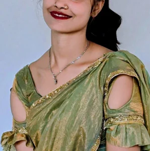 Amrapali_duby New pic Foto 3