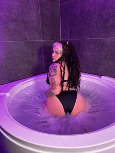 Public de maryathame  5 Imagens