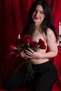 ArianaFrancoのHappy Valentine´s for u 💝🔥🌹の 4枚の写真