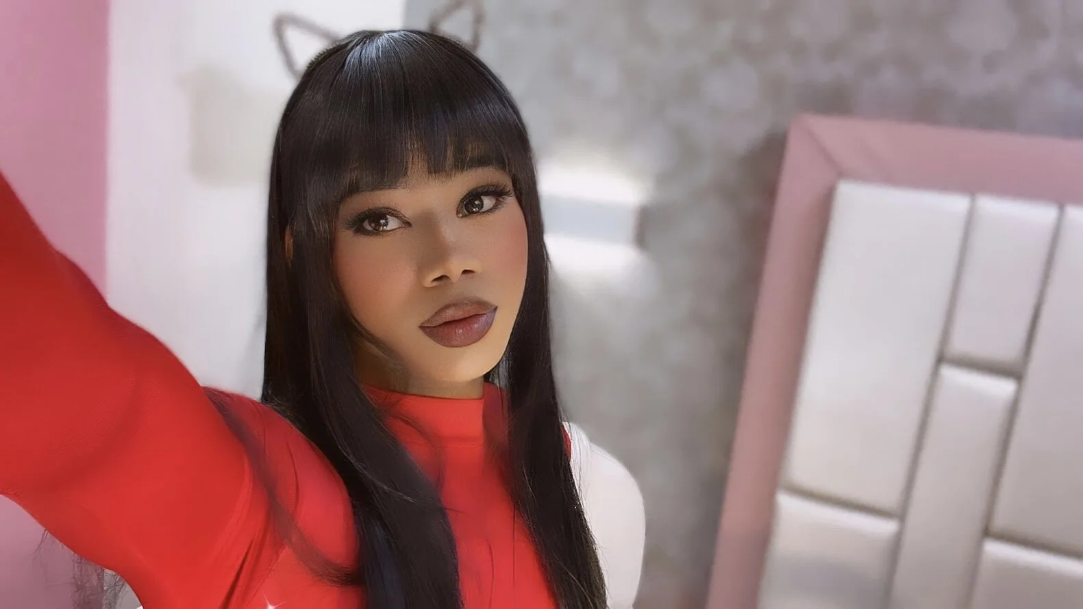 Zendalla_EbonyPublic Bild 3