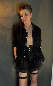 via_mayer_ Public صورة واحدة|via_mayer_ Public صورتان|via_mayer_ Public  2 صور|via_mayer_ Public  2 صورة