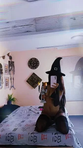 Jade_Thonson1 Thursday of Tbt 😈🔥 Pic 8