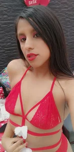 Red love od ZaidaWet  3 snímek