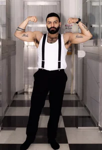 LeonidasKaiser strong and passionate boy Pic