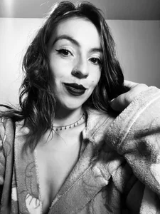 MOLLY4444Public Bild 4