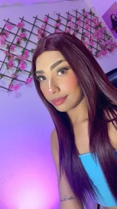 Beautiful mischievous girl😍👅🥰 de caribbean_passion_  2 Imagens