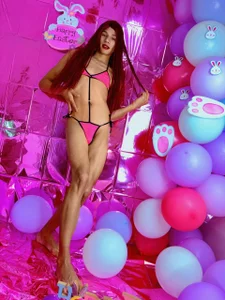 AryannaQueenRs “Sweet like Easter chocolate, but with a naughty touch that you won't be able to resist... 🐰✨”  3. fénykép