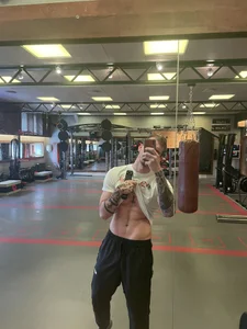 darkAdrianAlpha Public Pic 4