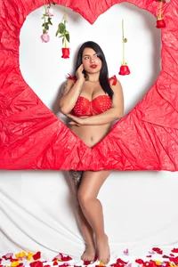 Ambar85 Valentine's Day ✨ صورة واحدة|Ambar85 Valentine's Day ✨ صورتان|Ambar85 Valentine's Day ✨  صور|Ambar85 Valentine's Day ✨  صورة