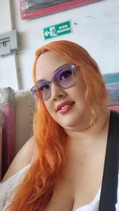 Cambio de look de Dorothy_BigBoobs  2 Imagens