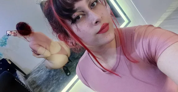 I feel super pretty today 🔥💟 de Tarly_matches  2 Imagens