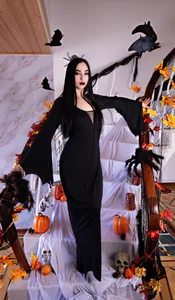 MeganTB This is halloween! 😈 Pic 9