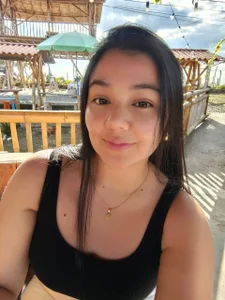 MiaFoxx149 Public Pic 5