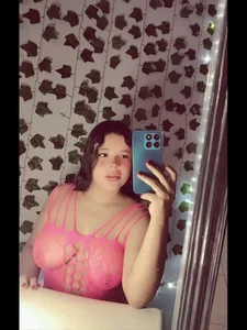 SofiaaBigBoobs Public Pic