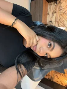 cata_rosse_ I’ll be online soon, come say hi 💘 Poză 2