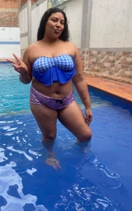 your_hot_bitch1 kullanıcısının Public albümü -  4 fotoğraf