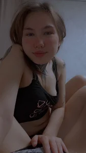 StacyTakata I had a dream about the zombie apocalypse AAOHHHHH!!! Pic 3