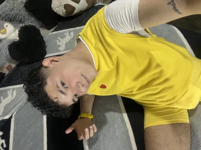 Amarillo💛 od im_patrick_sanzz  8 snímek