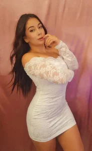 Amaranta_Hazel 👑🩷 Foto 6