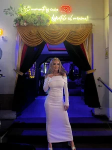 lucia_lorenz Party and elegant 💕 Pic 3