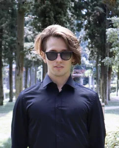 tommyjoyer Me with a long hair Pic