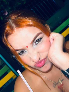 ZharaRousse Public Pic 4