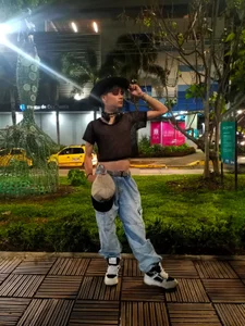 spicy_adonhisDark Desire Under the City Lights 🌃🔥图 片 6