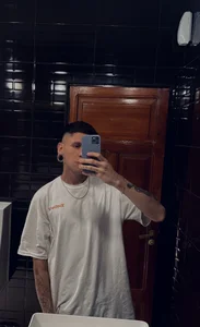 Fran2502m Public Pic