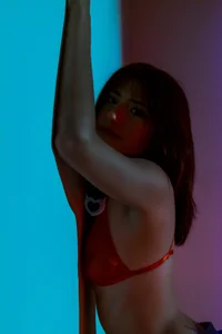 HaileyReid Public Hình 2